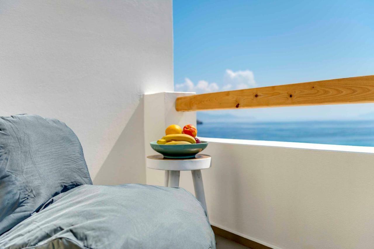 Villa Alba In Syros With Private Jacuzzi Азолимнос Екстериор снимка